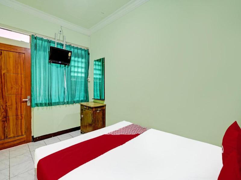 OYO 2708 Hotel Kemuning Syariah - Oda