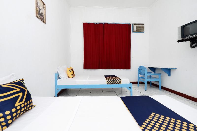 Spot On 2289 Hotel Saudara - Oda