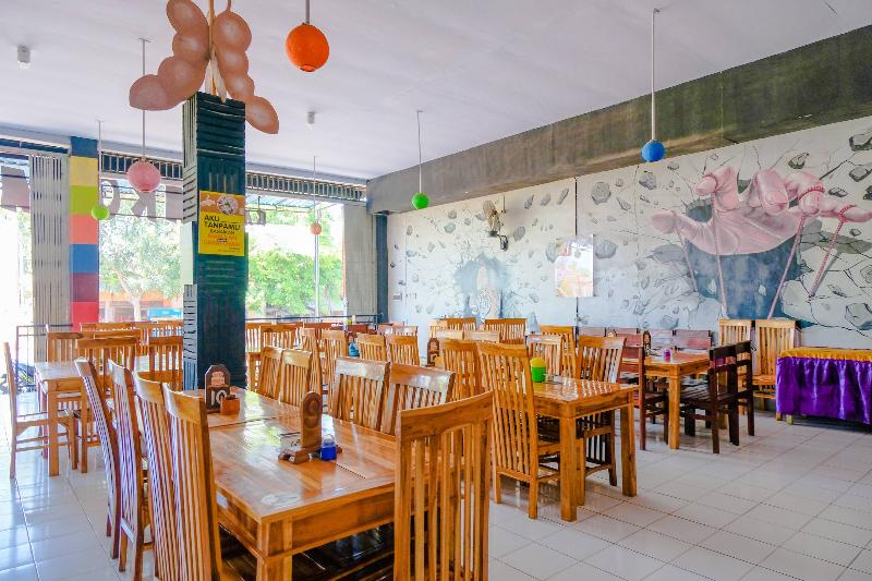 Spot On 1958 Asembagus Family - Restoran