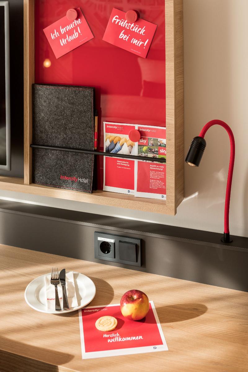 IntercityHotel Graz - Oda