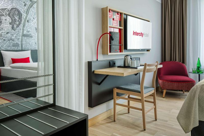 IntercityHotel Graz - Oda