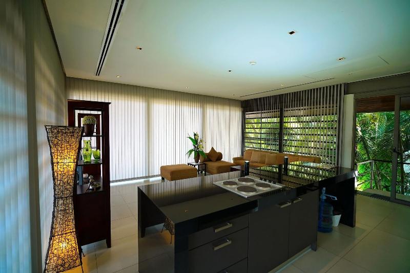 Casuarina Shores - Oda