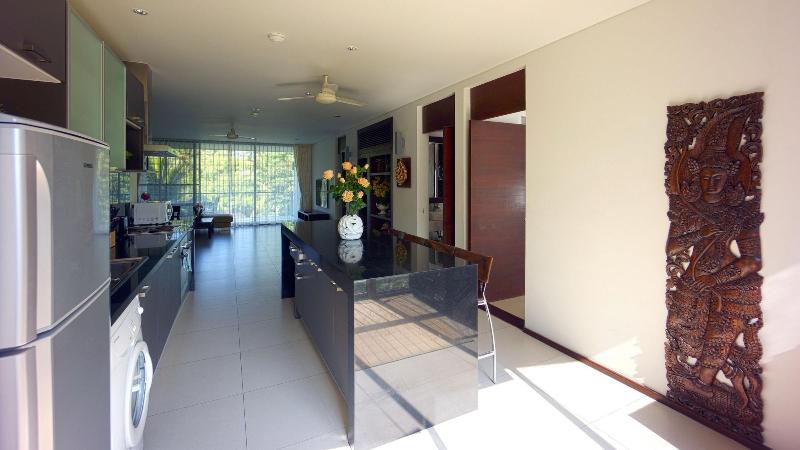 Casuarina Shores - Oda