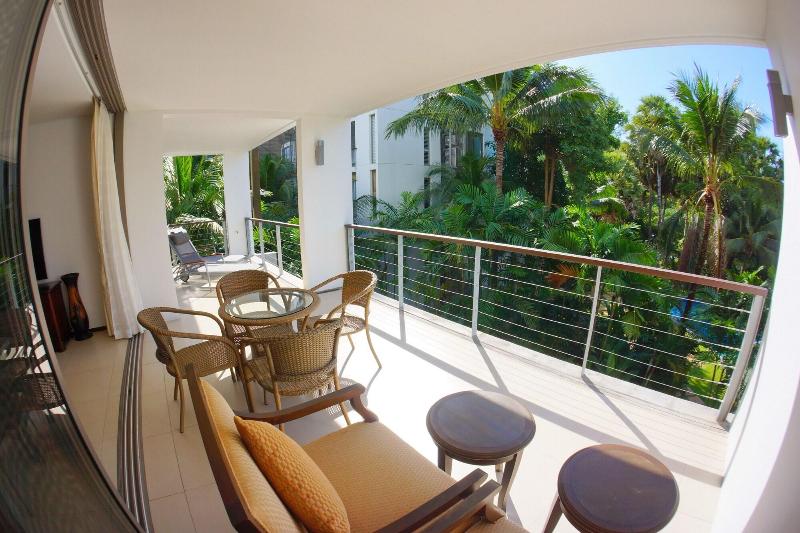 Casuarina Shores - Oda