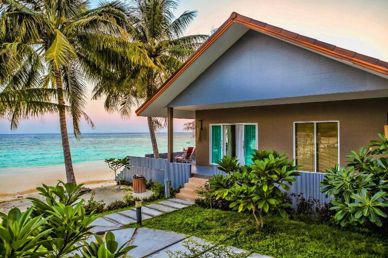 Bella Vista Beach Resort Koh Lipe - Oda