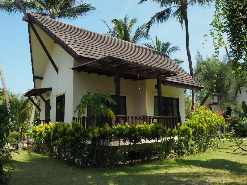 Khao Lak Blue Lagoon Resort - Oda