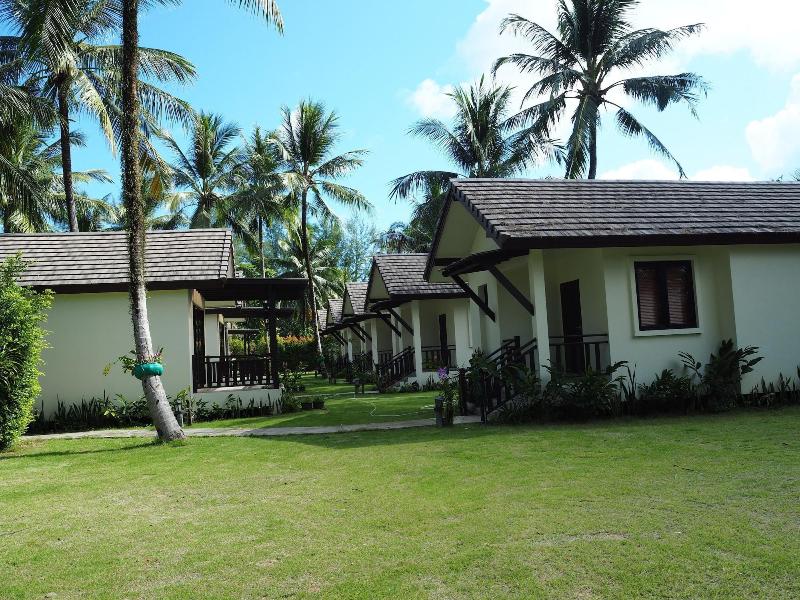 Khao Lak Blue Lagoon Resort - Oda