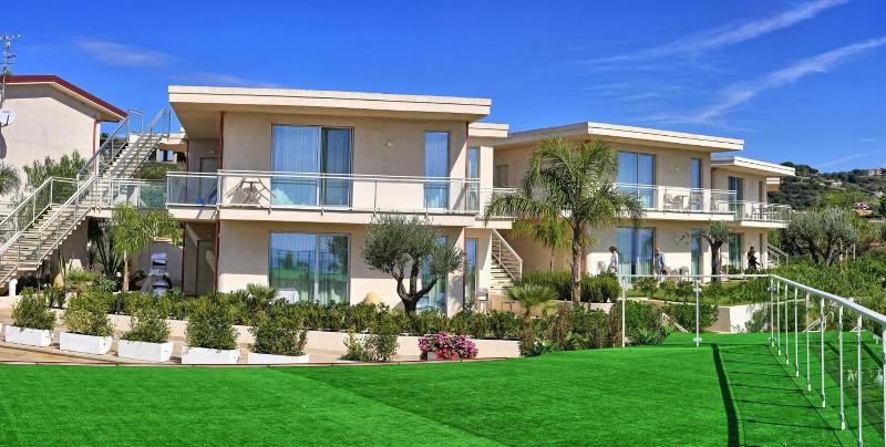 Blue Bay Resort - Genel