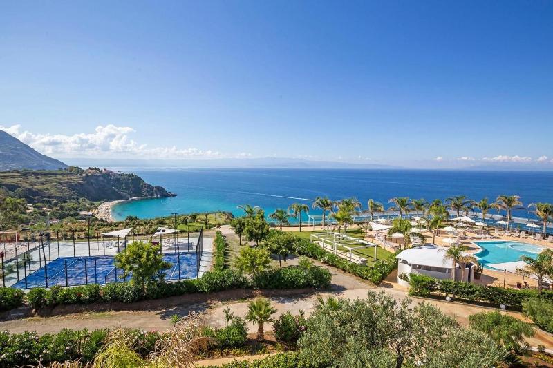 Blue Bay Resort - Genel
