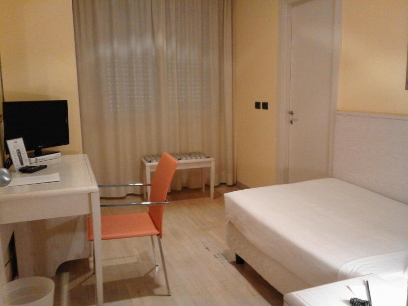 Hotel Chiaraluna - Oda