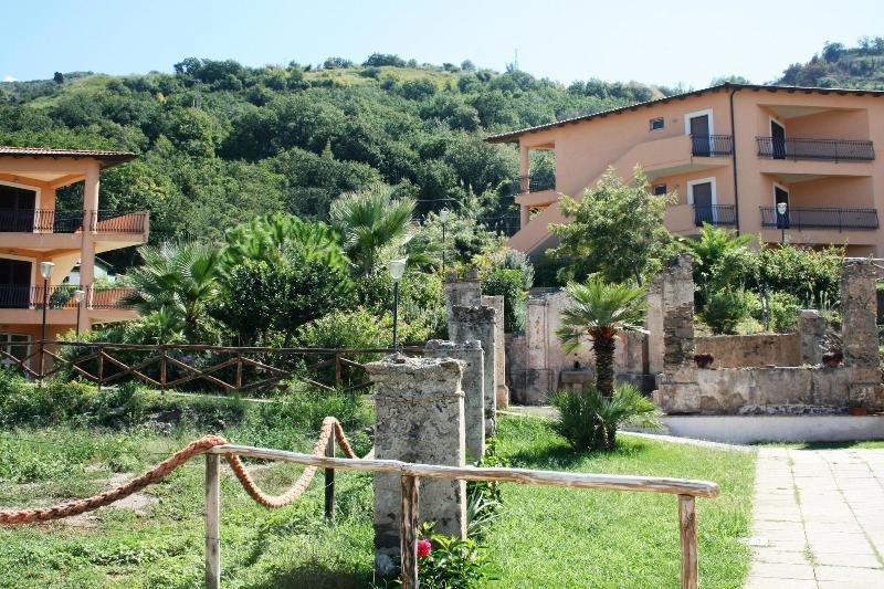 Pietre Bianche - Genel