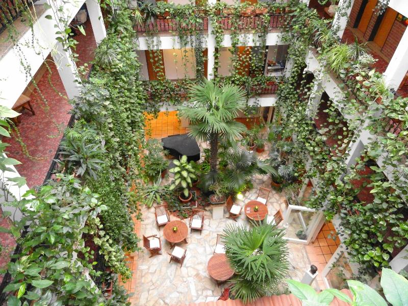 Solitaire Hotel & Boardinghouse Berlin - Genel