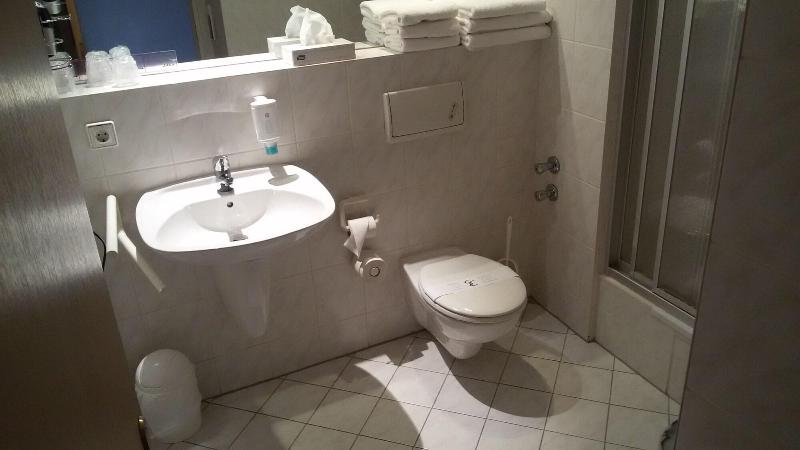 Solitaire Hotel & Boardinghouse Berlin - Oda