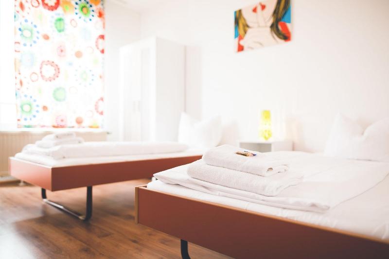 StayInn Freiburg Hostel & Guesthouse - Oda