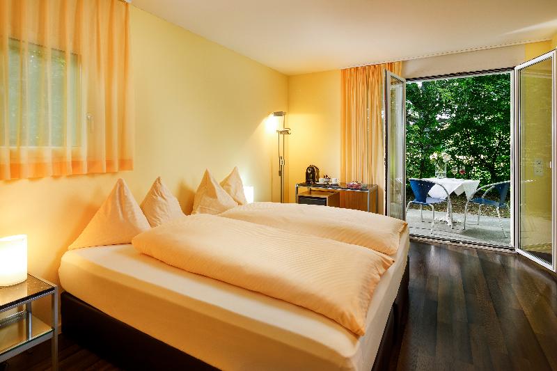 Hallwil Swiss Quality Seehotel - Oda