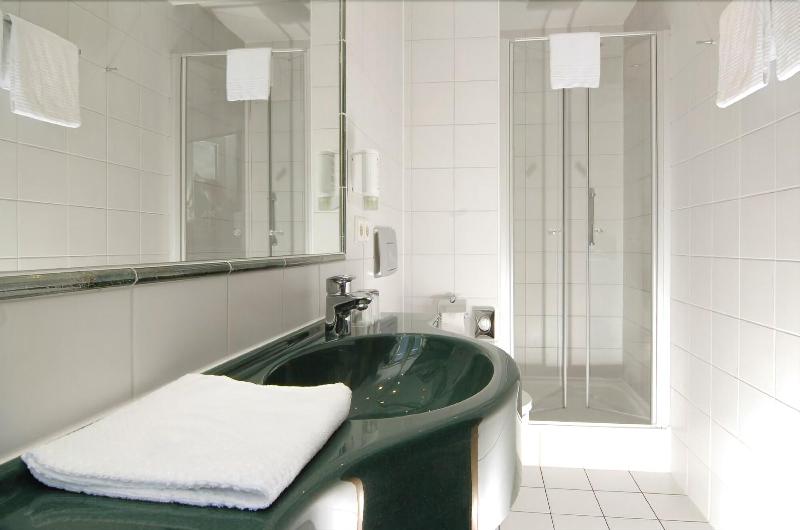 Hotel Königin Olga - Oda