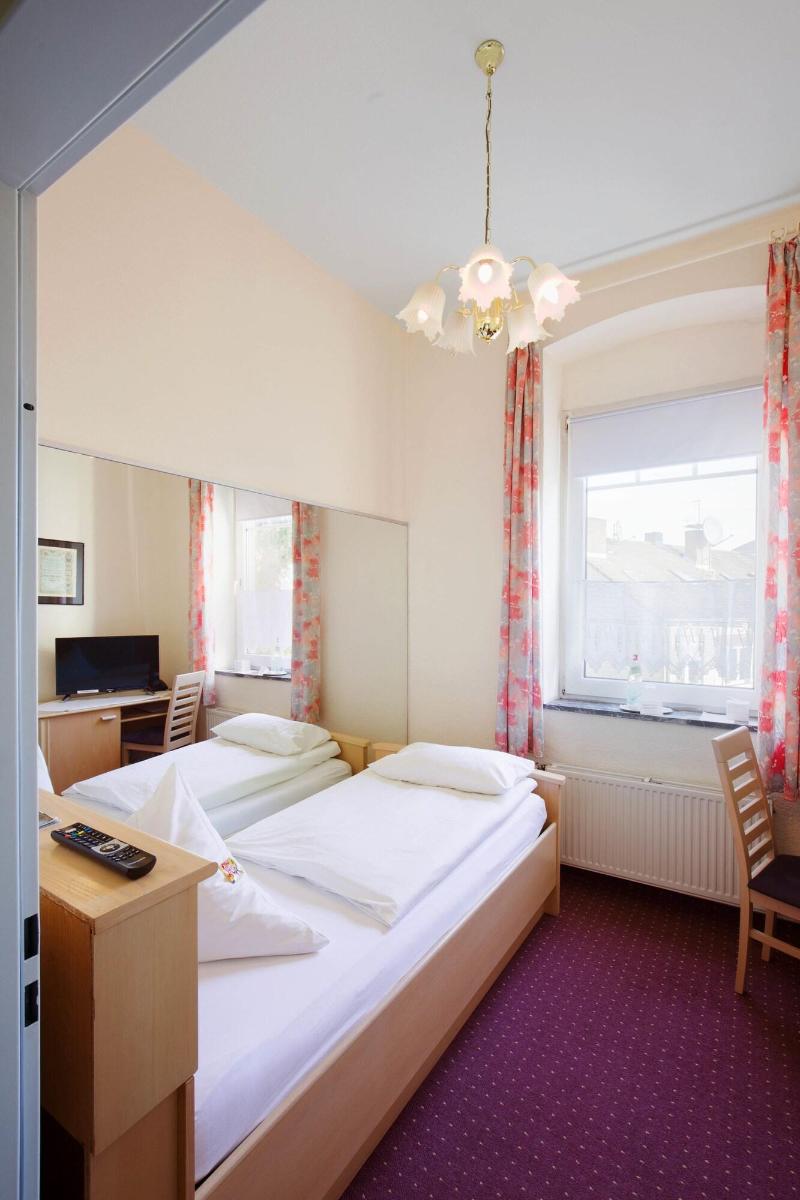 Hotel Moerser Hof - Oda