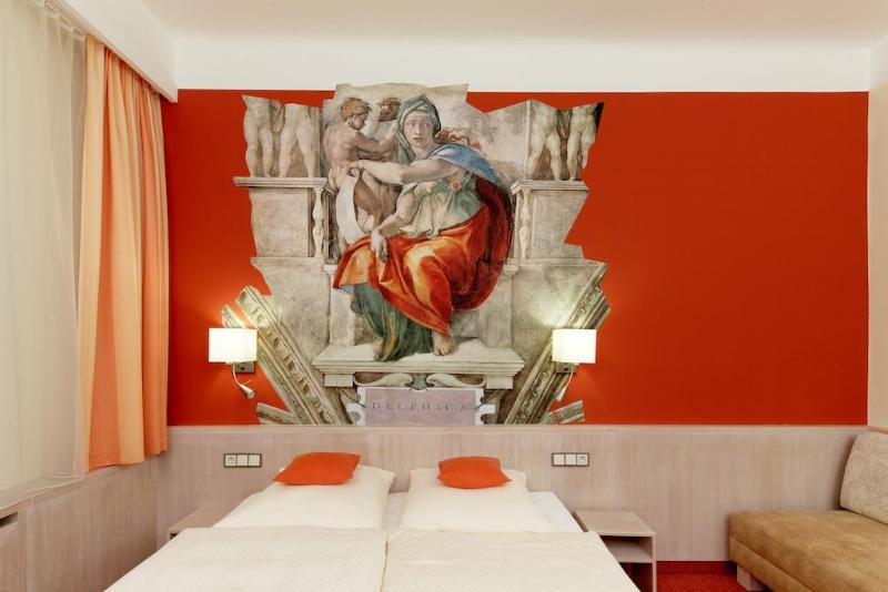 Hotel ADRIA Munich - Genel