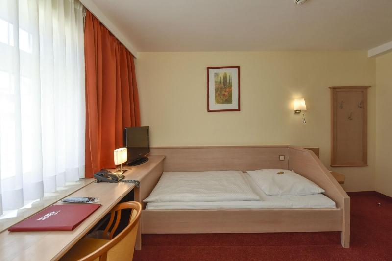 Hotel ADRIA Munich - Oda