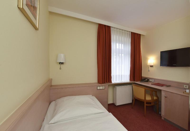Hotel ADRIA Munich - Oda