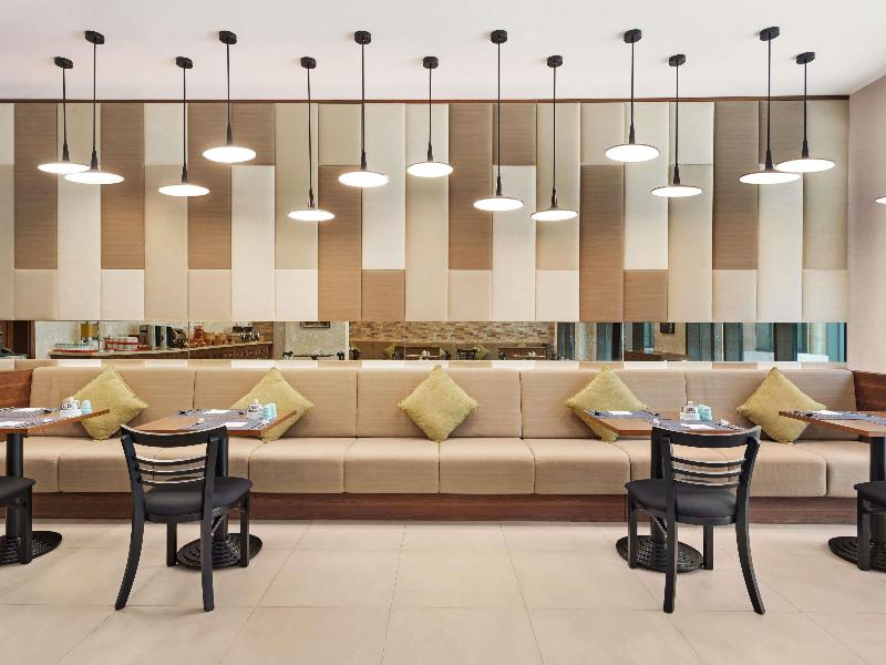 Ibis Styles Dubai Gold District - Restoran