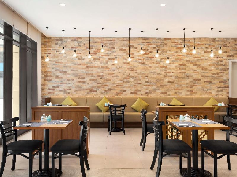 Ibis Styles Dubai Gold District - Restoran