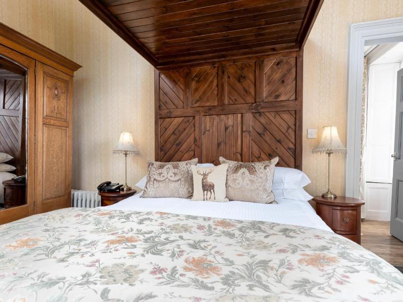 Dornoch Castle - Genel