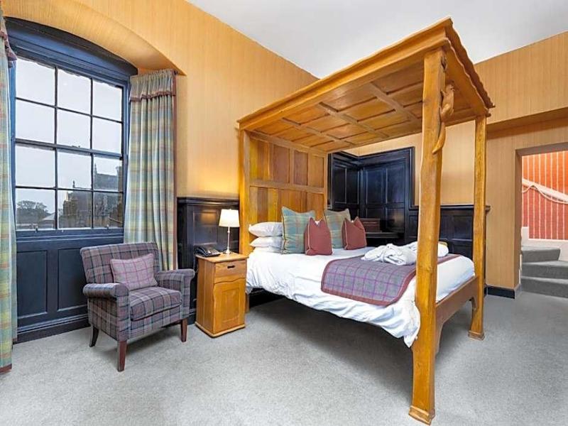 Dornoch Castle - Genel