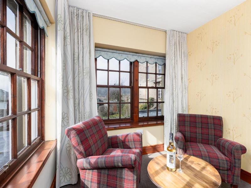 Dornoch Castle - Genel