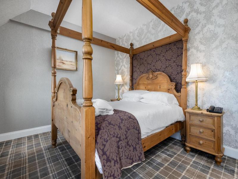 Dornoch Castle - Oda