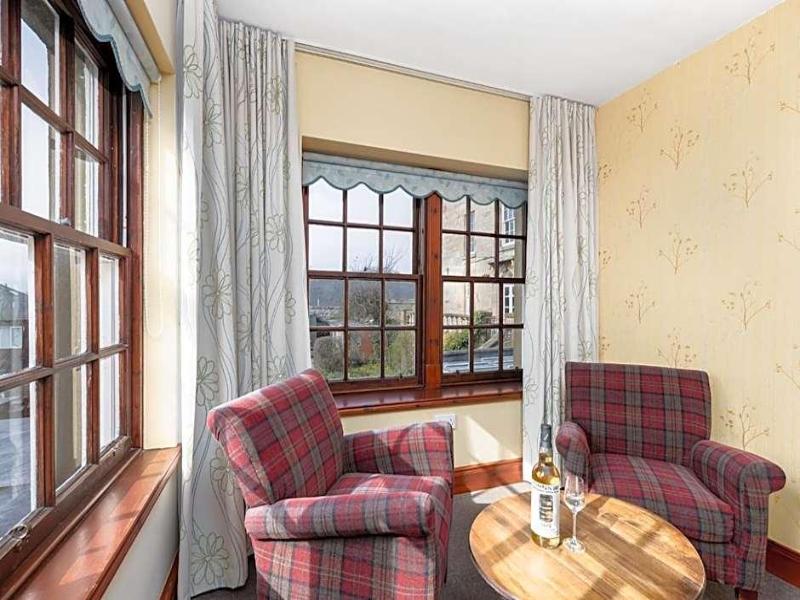 Dornoch Castle - Oda