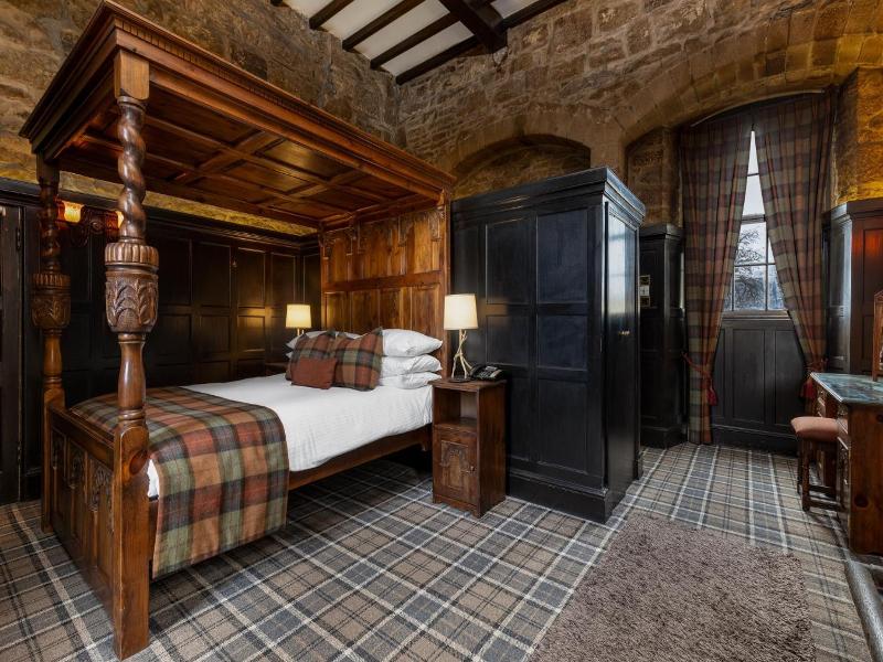 Dornoch Castle - Oda