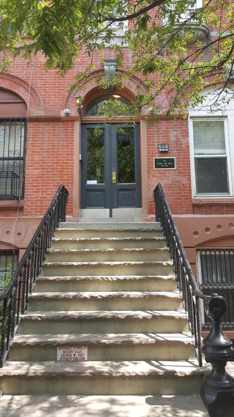 The Central Park North - Genel