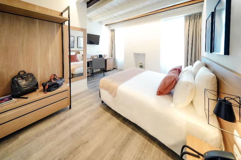 Bergamo Inn 15 - Oda