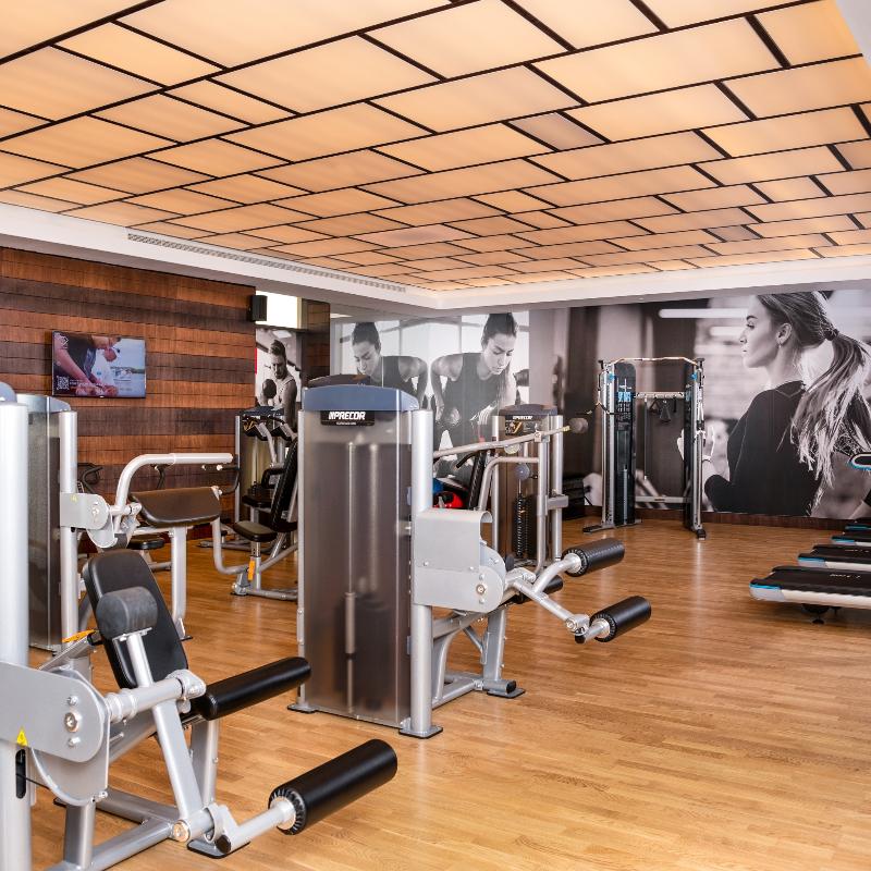 Al Jaddaf Rotana Suite Hotel - Aktivite