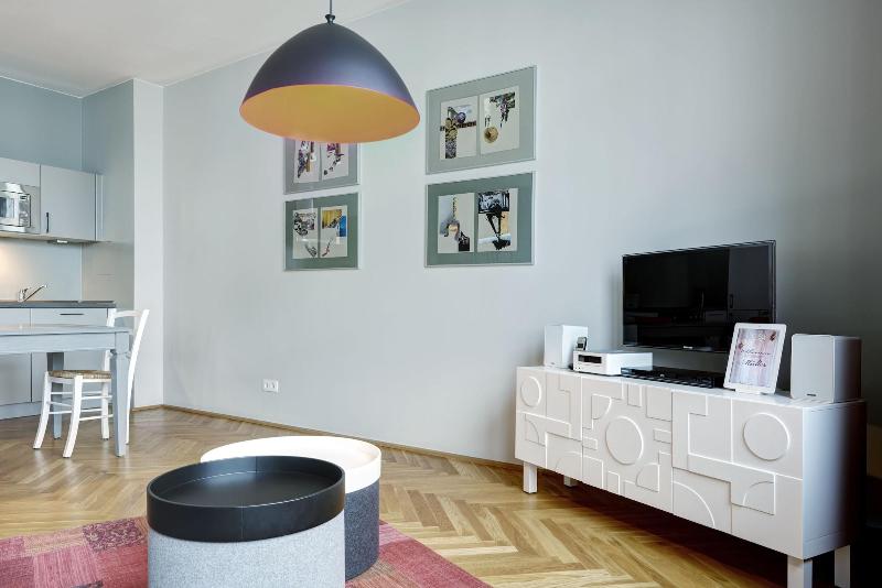 The Circus Apartments - Oda
