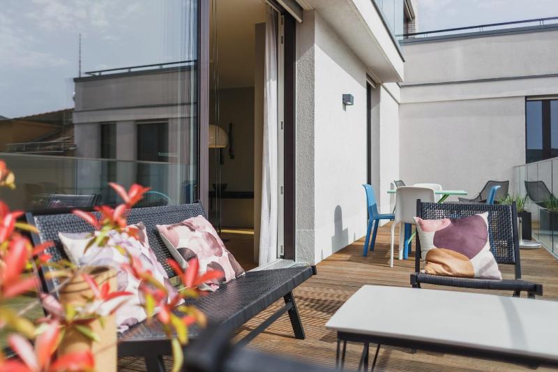 The Circus Apartments - Teras