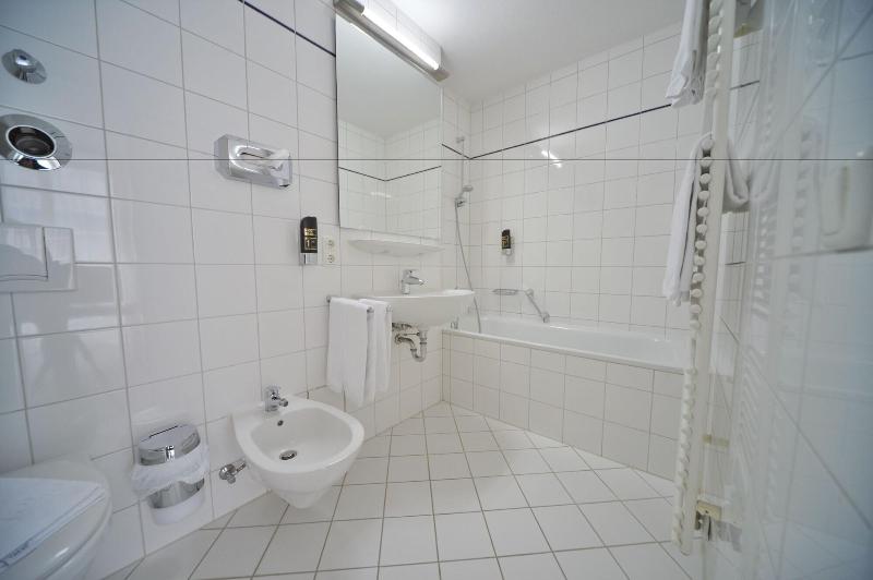 Bayers Boardinghouse Hotel - Oda