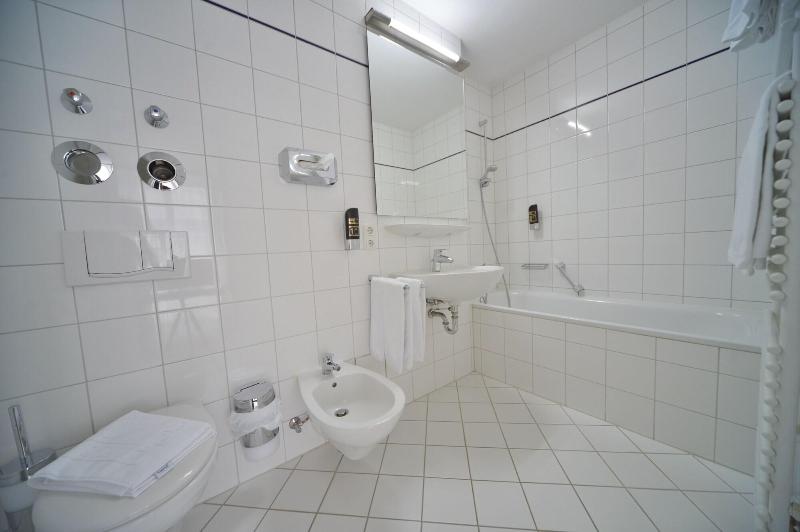 Bayers Boardinghouse Hotel - Oda