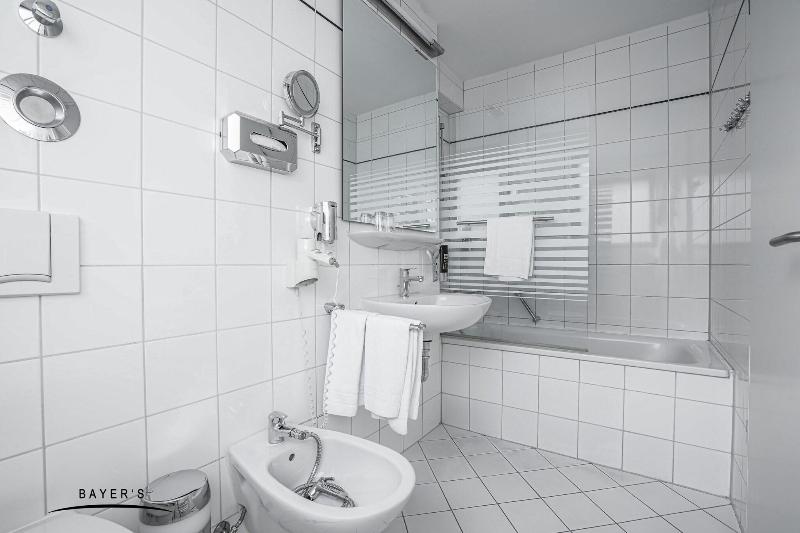 Bayers Boardinghouse Hotel - Oda