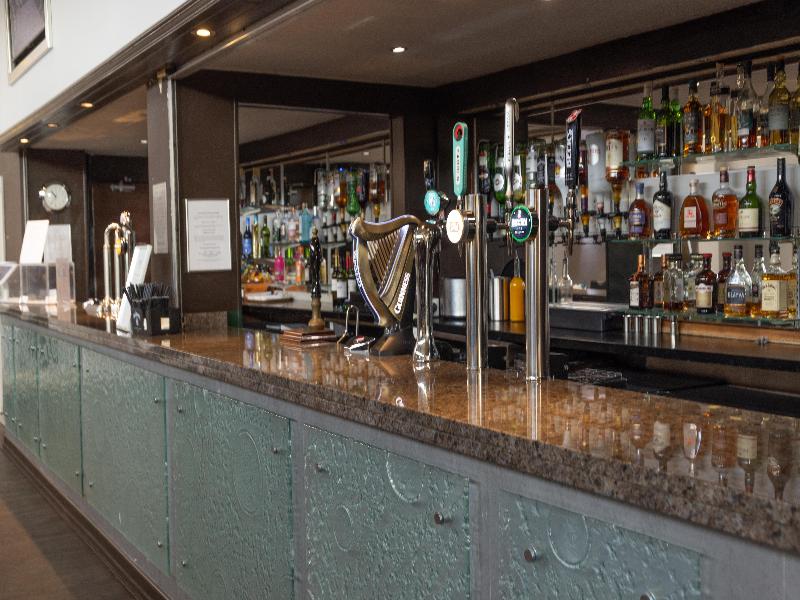 Best Western Aberavon Beach - Bar