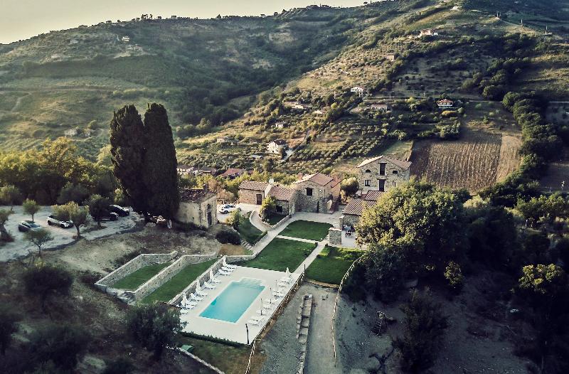 Le Querce Farmhouse - Genel