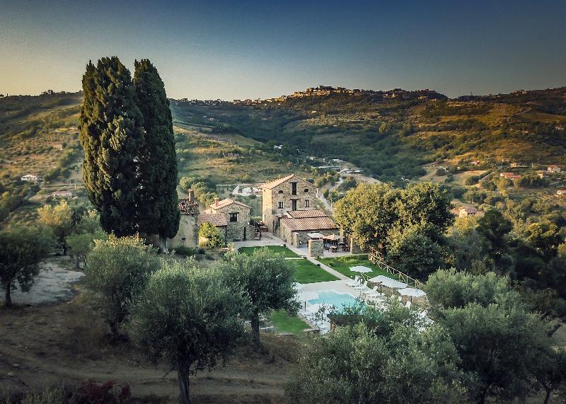 Le Querce Farmhouse - Genel