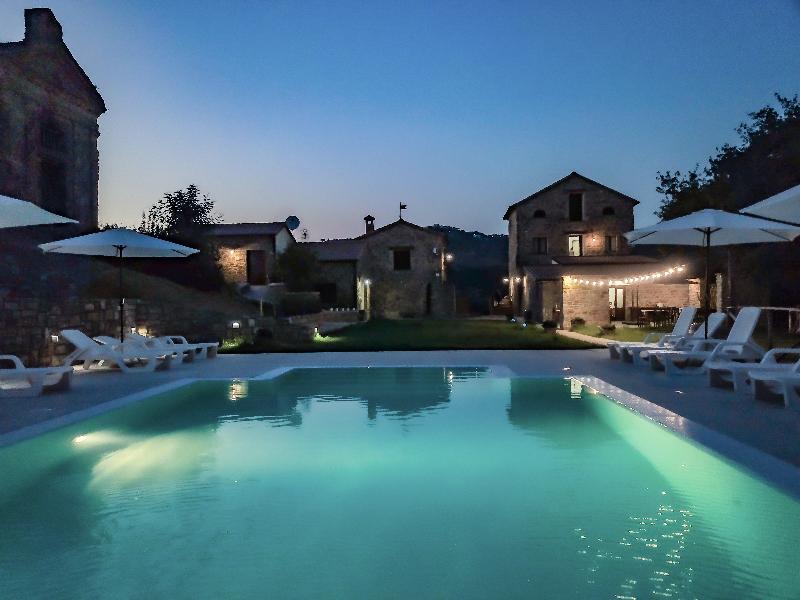 Le Querce Farmhouse - Havuz