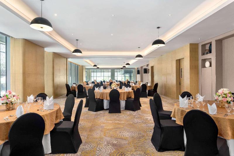 Novotel Dubai Gold District - Toplantı