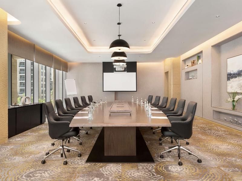 Novotel Dubai Gold District - Genel