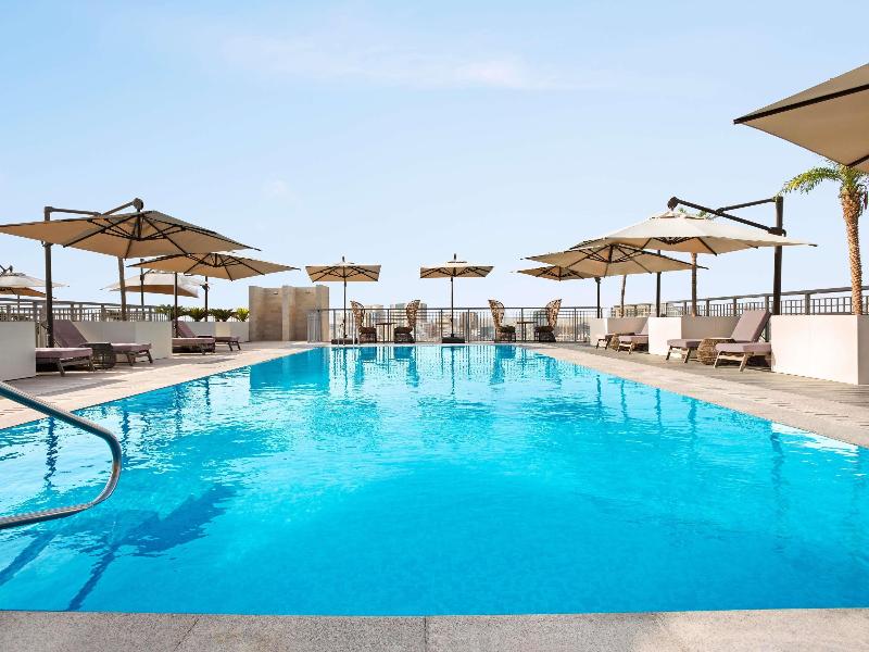 Novotel Dubai Gold District - Havuz