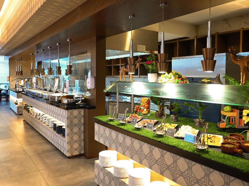 Novotel Dubai Gold District - Restoran
