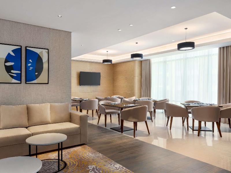 Novotel Dubai Gold District - Restoran