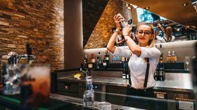 Peaks Place Apartment-Hotel & Spa - Bar
